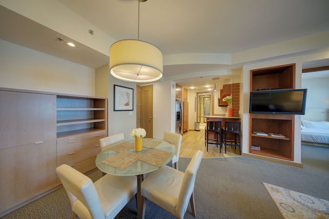 AKA ブリッケル ハイ フロア フリー パーキング バイ パレルモ ホーム