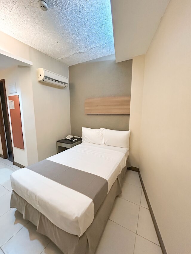 ザ ニュー ビュー バイ エコテル - セブ