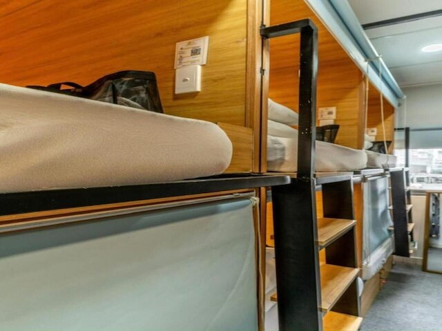 アマンゴ ホステル