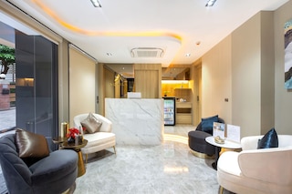 アクイラ ホテル バンコク