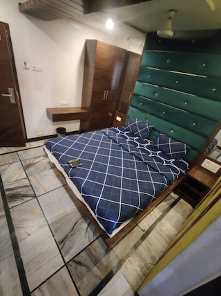 アーユシュ レジデンシー