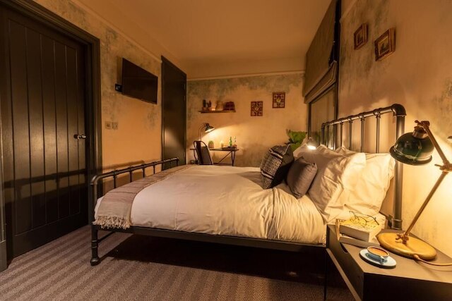 ザ ウルフパック イン