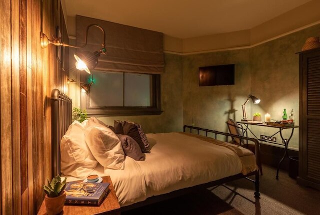 ザ ウルフパック イン