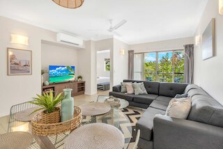 パームビュー - 9 プールズ BBQ ジム