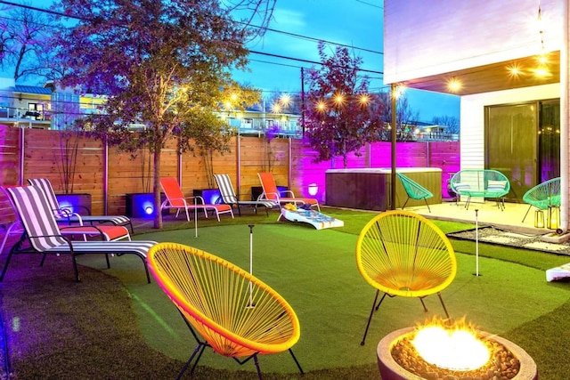 ホットタブ クラブ - 6 ミニッツ ウォーク トゥ レイニー ストリート