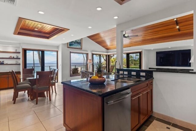 ワイレア エルア, #1304 2 ベッドルーム コンド