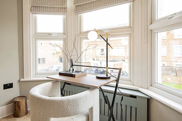 フラム オアシス - フロム 325 パー ナイト