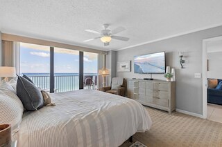 アシュリー ペントハウス 4