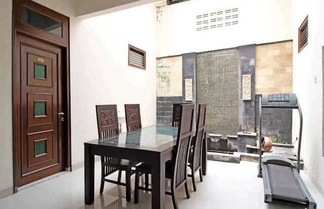 キャピタル O G-ハンス レジデンス