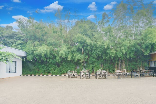 ホテル O パルメラ ニア ビヌス ユニバーシティ フォーマリー ウィスマ バンゴ