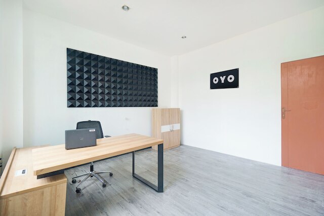 ホテル O パルメラ ニア ビヌス ユニバーシティ フォーマリー ウィスマ バンゴ