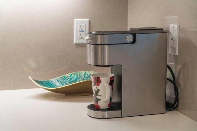 プライベート ルーム ウィズ シェアード バスルーム