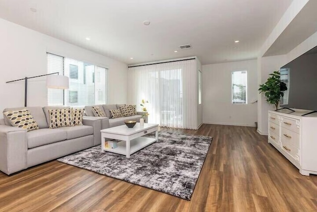 プライベート ルーム ウィズ シェアード バスルーム