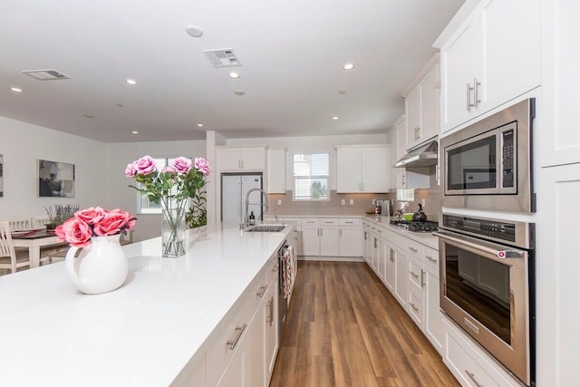 プライベート ベッドルーム ウィズ バスルーム セントラル ロケーション