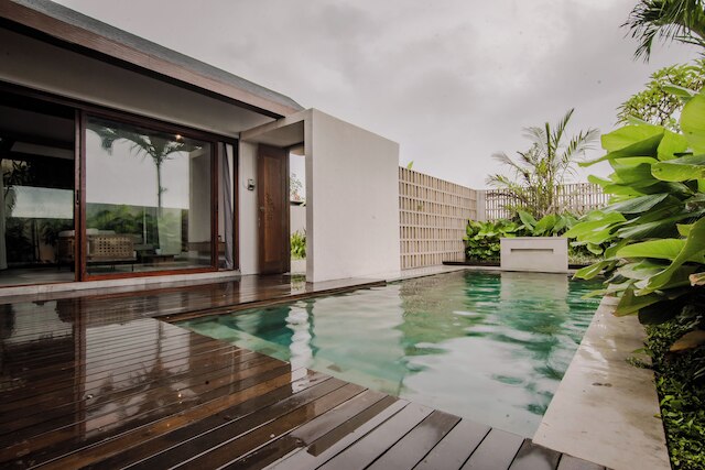 バレ サンティカラ