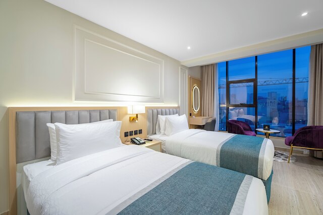 グランド アンバサダー ホテル