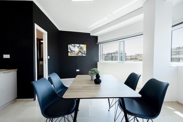 アカディミアス オール イン アテネ