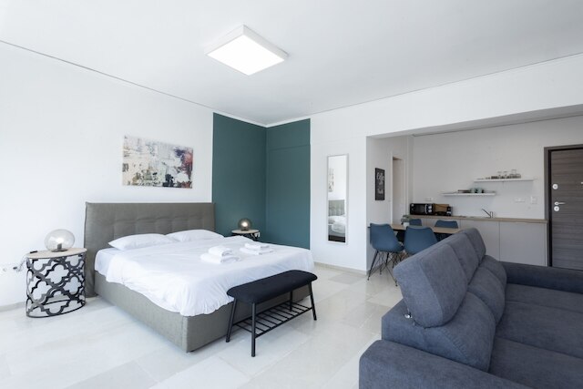 アカディミアス オール イン アテネ