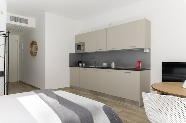 パラッツォ ムラット - スタジオ アパートメント ウィズ バルコニー バイ ワンダフル イタリー