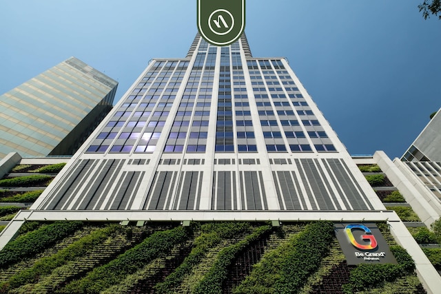 ラグジュアリー スタジオ - レボリューション モニュメント ビュー - プール