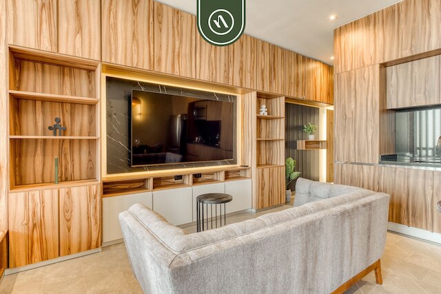 ラグジュアリー スタジオ - プール - レボリューション モニュメント ビュー