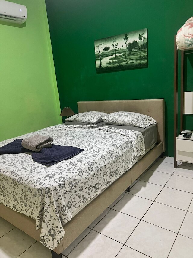 エメラルド アパートメント