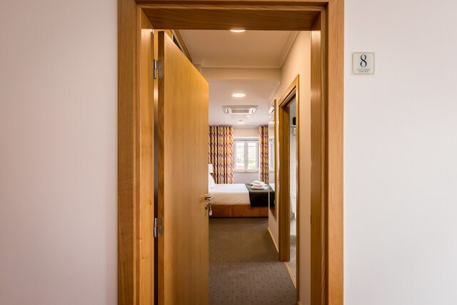 コントス ゲストハウス デラックス ダブルルーム