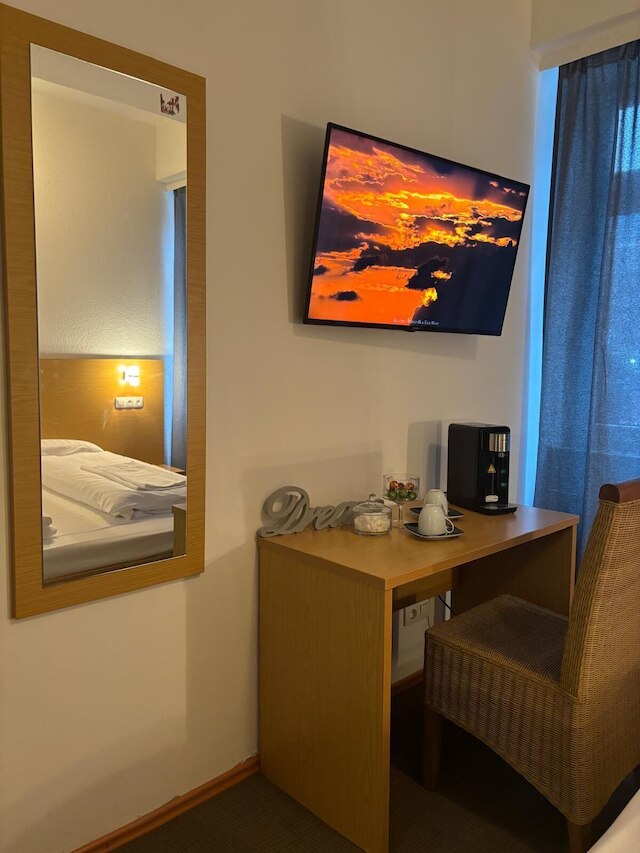 オーバーナイト オテル ハンブルク