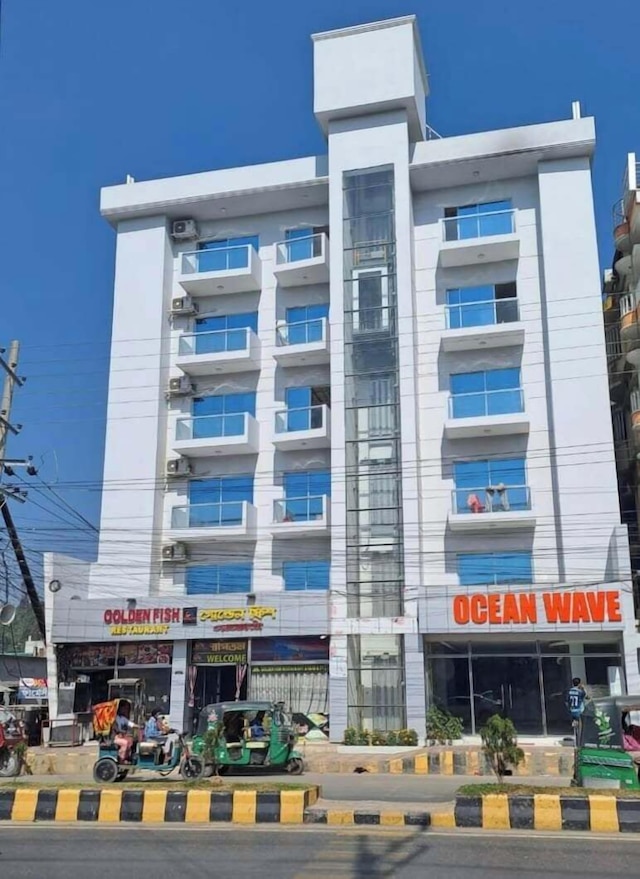 オーシャン ウェーブ コックスバザール