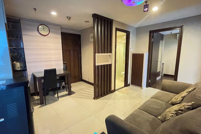 エル ロイヤル バイ ファリジ ルームズ