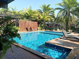 ビー ワン ブティック リゾート