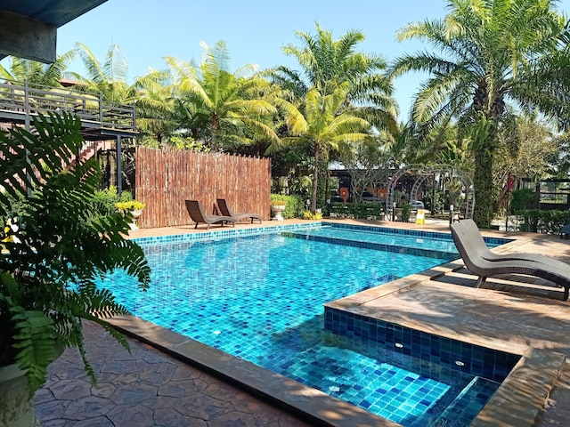 ビー ワン ブティック リゾート