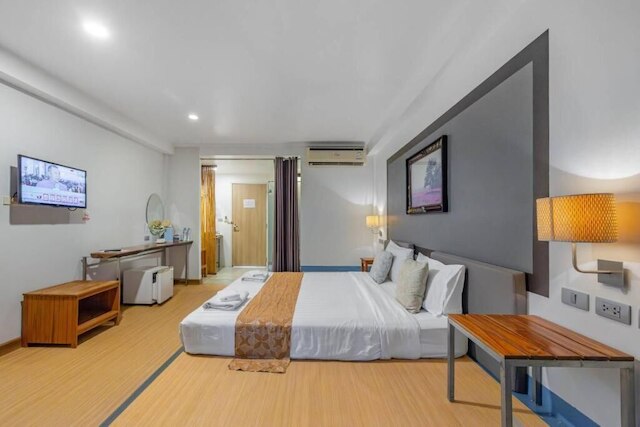 サンセット セレニティ ジョムティエン リゾート