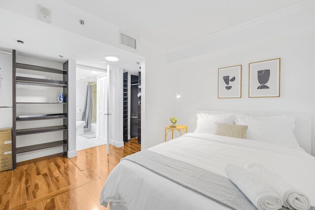 リラックス & フィール ザ グッド バイブス イン アワー コンド