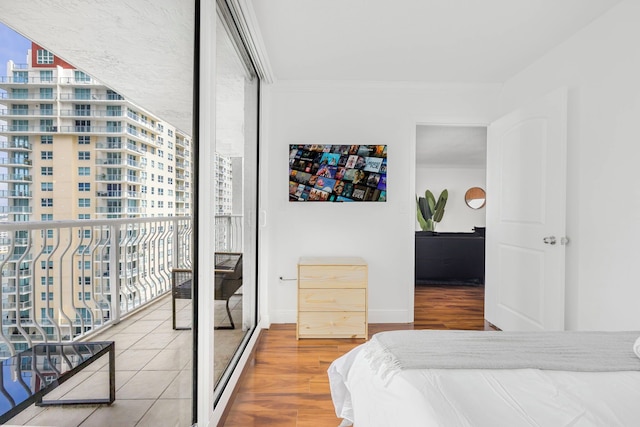 リラックス & フィール ザ グッド バイブス イン アワー コンド