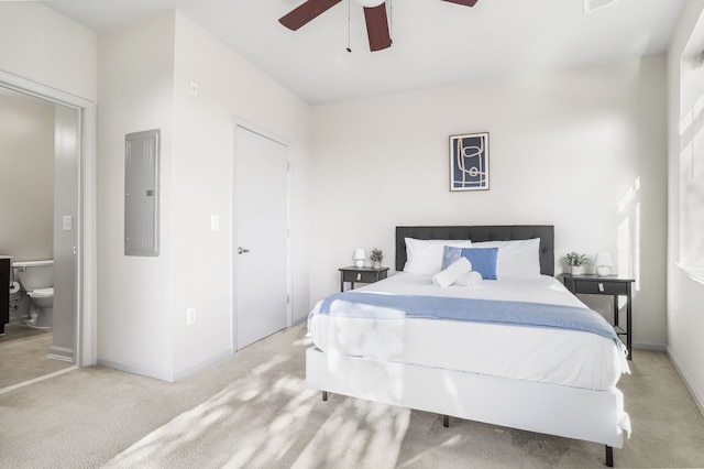 DC チャーム イン クリスタル アパートメンツ