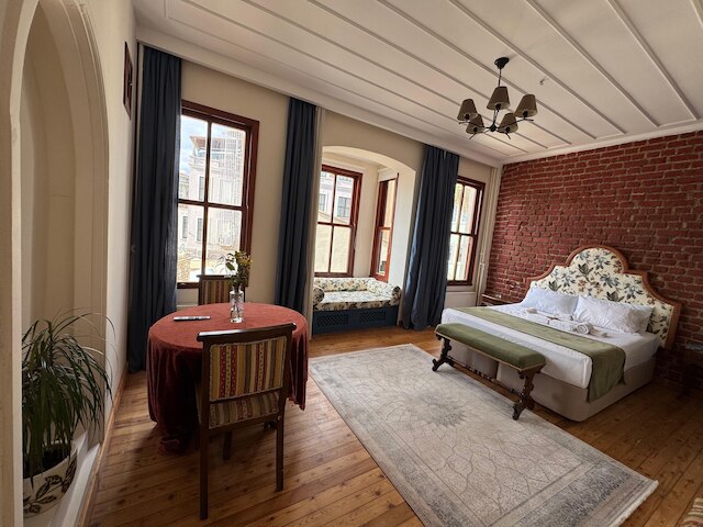 ルヴァン ペンション ドゥ リュクス