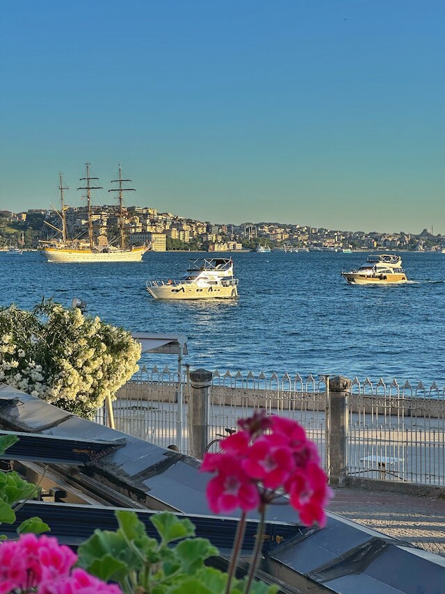 ルヴァン ペンション ドゥ リュクス