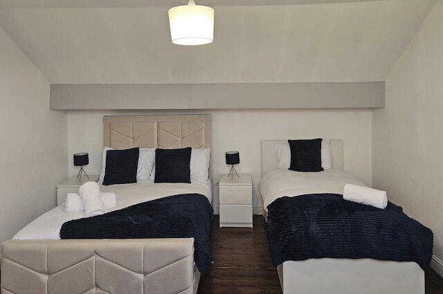 4ベッドルーム スリープス10 ガーデン フリーパーキング