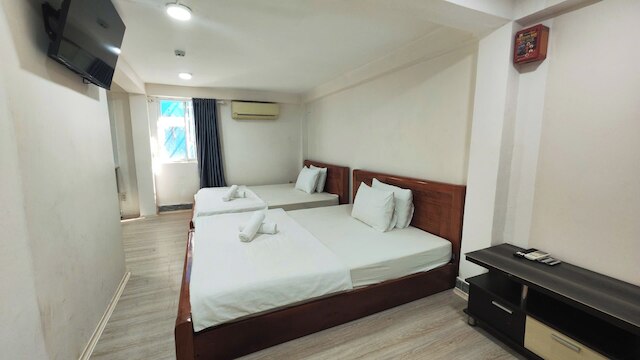 クラウン ミャオ ブイ ヴィエン ホテル 2