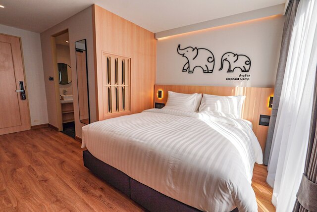 マーチ ホテル & スイート チェンマイ