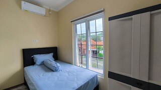 ポマ ゲストハウス