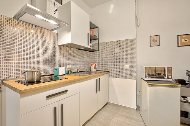 ラヴァナス 314 バリ ニア ステーション