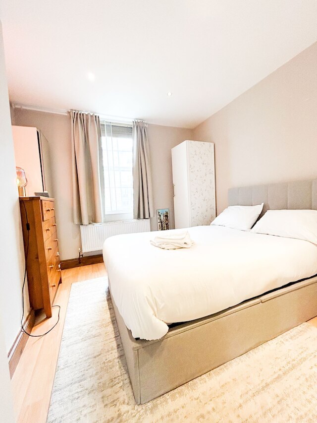 ハマースミス 2 ベッドルーム フラット リバー テムズ