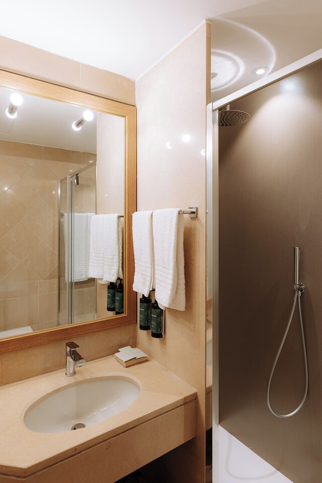 モーベンピック ホテル バーリ