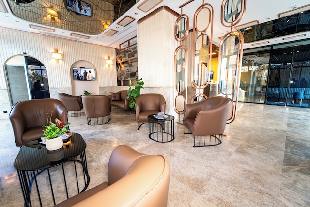 エデュシティ スイート アンド ホテルズ アタシェヒル