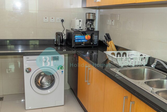 ブルームフィールズ 2 ベッドルーム タウンハウス マリーナスクエア アルレーム