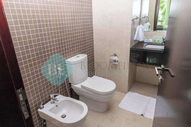 ブルームフィールズ 2 ベッドルーム タウンハウス マリーナスクエア アルレーム