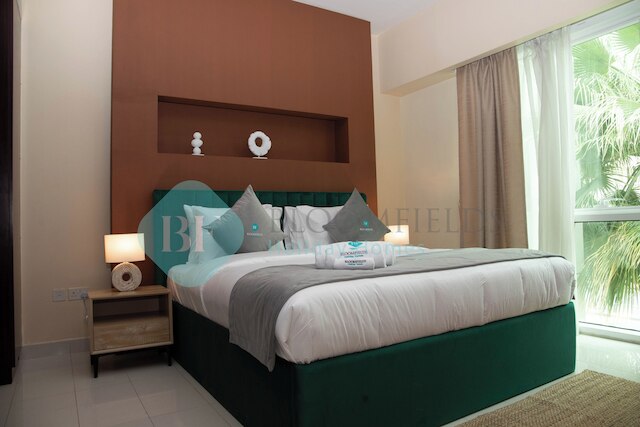 ブルームフィールズ 2 ベッドルーム タウンハウス マリーナスクエア アルレーム