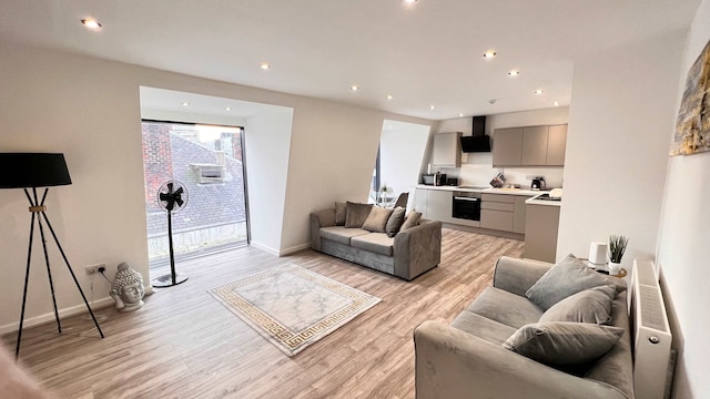 エレガント ステイ イン アーウェル チャンバーズ